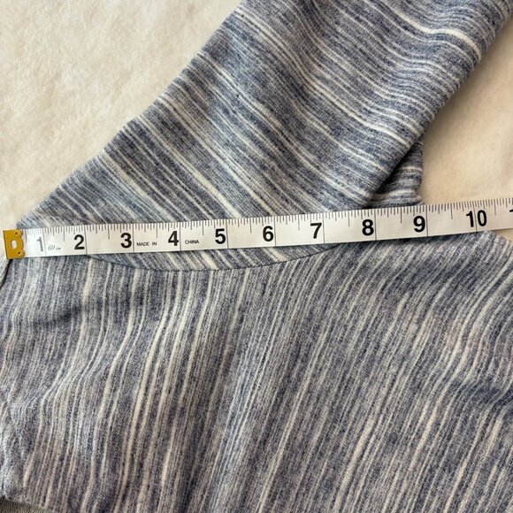 Womens Size S Gray Long Sleeve Striped Hooded Pullover Lightweight Top - Picture 8 of 10